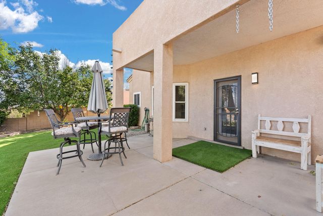 10904 Snowbird Drive NW, Albuquerque, NM 87114