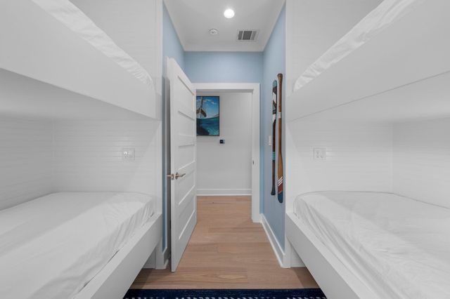 671 Seaside Dr, Crystal Beach, TX 77650