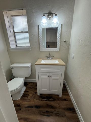 2716 Pine Cone Lane, Pearland, TX 77581