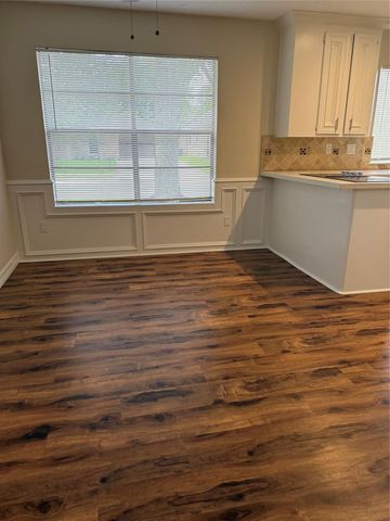 2716 Pine Cone Lane, Pearland, TX 77581