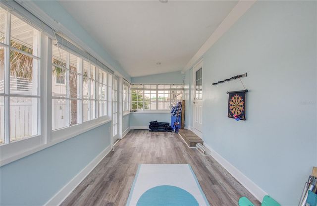 300 BAY PLZ, Treasure Island, FL 33706