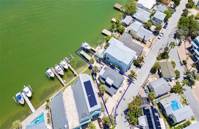 300 BAY PLZ, Treasure Island, FL 33706