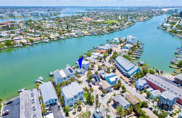300 BAY PLZ, Treasure Island, FL 33706