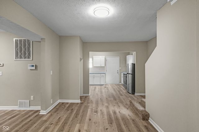 618 N Gladstone Avenue, Indianapolis, IN 46201