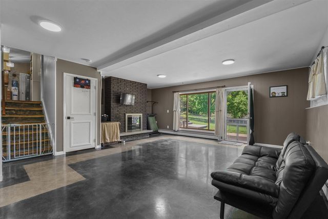 15049 Walters Drive, Marshall, MI 49068