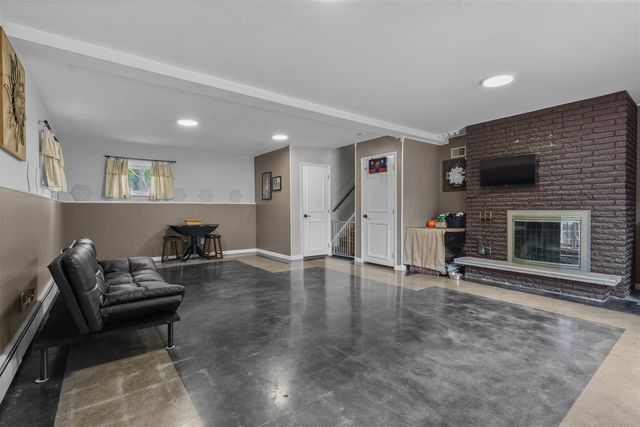 15049 Walters Drive, Marshall, MI 49068