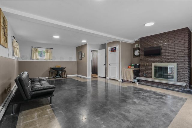 15049 Walters Drive, Marshall, MI 49068