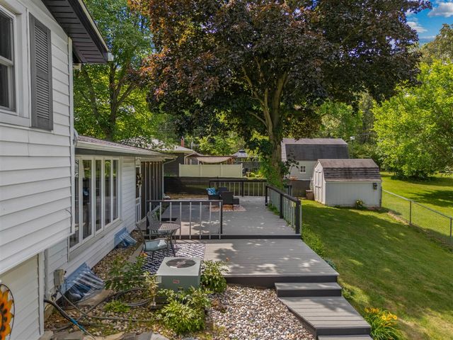 15049 Walters Drive, Marshall, MI 49068