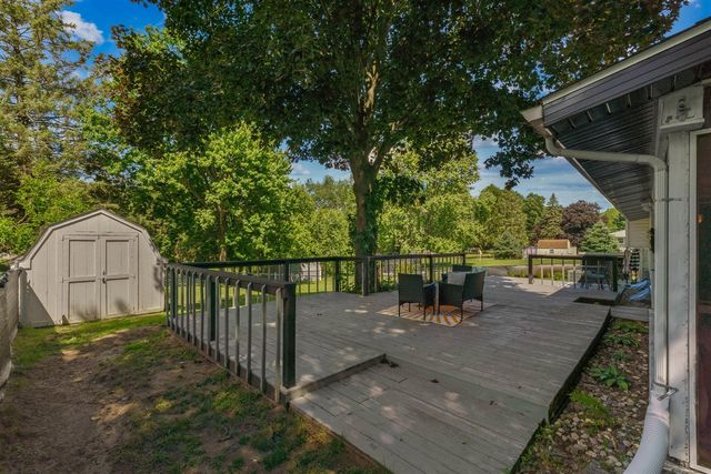 15049 Walters Drive, Marshall, MI 49068