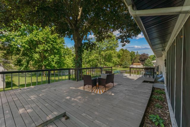 15049 Walters Drive, Marshall, MI 49068