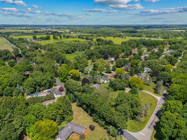 15049 Walters Drive, Marshall, MI 49068