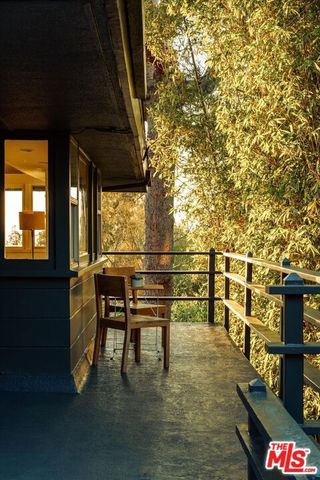 3966 San Rafael Avenue, Los Angeles, CA 90065