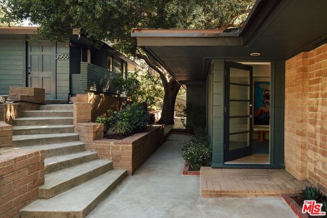 3966 San Rafael Avenue, Los Angeles, CA 90065