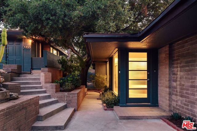3966 San Rafael Avenue, Los Angeles, CA 90065