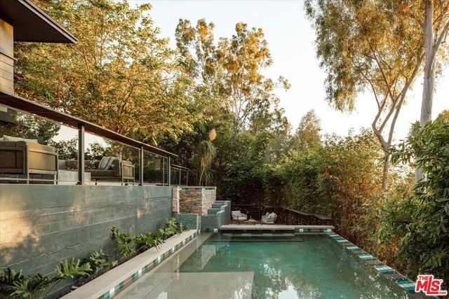 3966 San Rafael Avenue, Los Angeles, CA 90065
