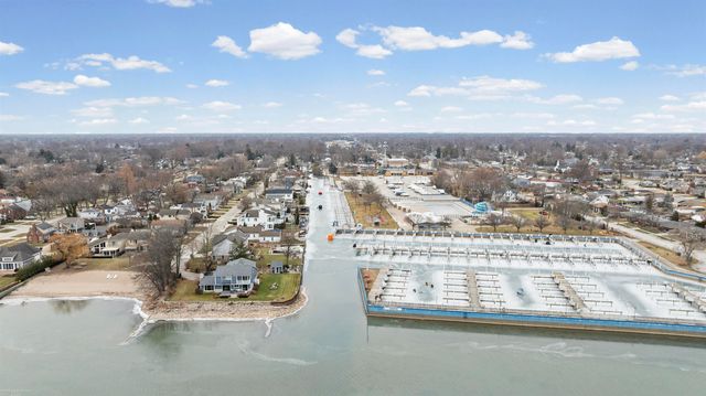 22437 Milner Street, Saint Clair Shores, MI 48081