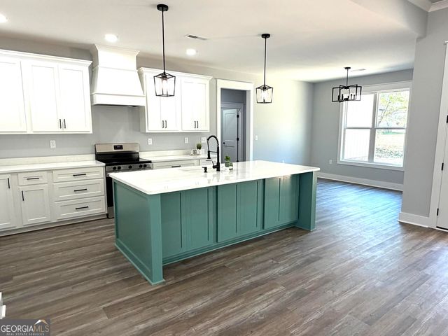 1161 Mulberry Place, Dudley, GA 31022