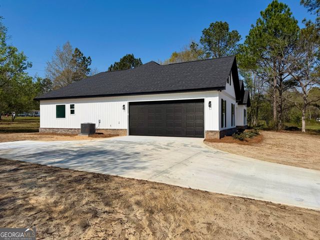 1161 Mulberry Place, Dudley, GA 31022