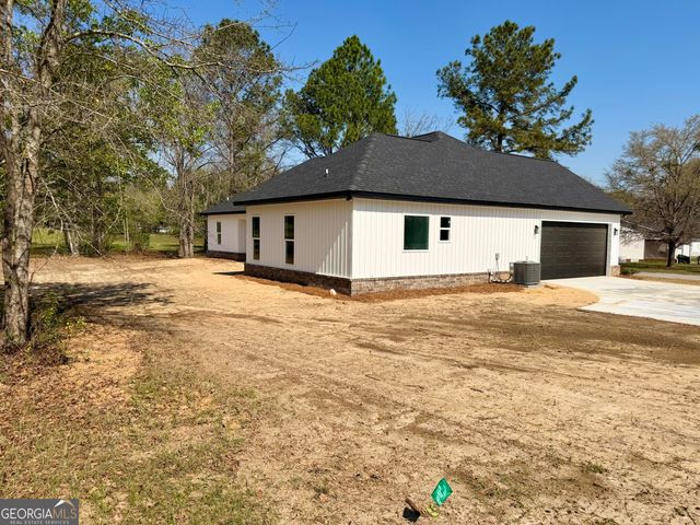 1161 Mulberry Place, Dudley, GA 31022