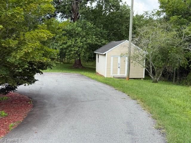 255 Big Oak Road, Elkin, NC 28621