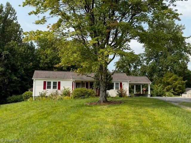 255 Big Oak Road, Elkin, NC 28621