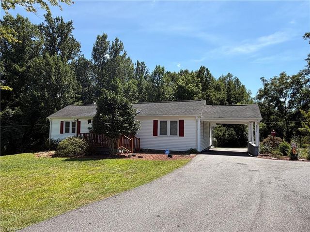 255 Big Oak Road, Elkin, NC 28621