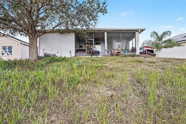 37110 HIGHLAND BLUFF CIRCLE, Dade City, FL 33523