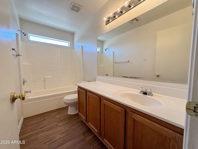 6036 W Wood Street, Phoenix, AZ 85043