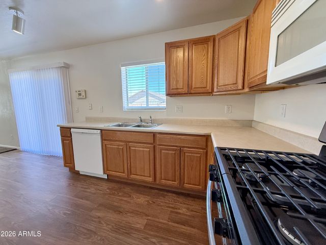 6036 W Wood Street, Phoenix, AZ 85043