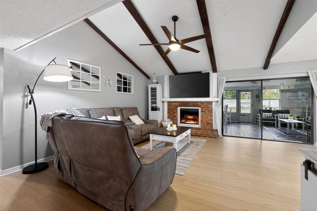 804 PEBBLEWOOD DRIVE, Brandon, FL 33511