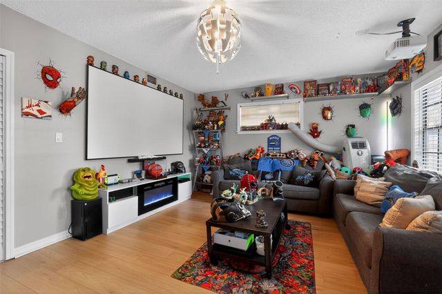 804 PEBBLEWOOD DRIVE, Brandon, FL 33511