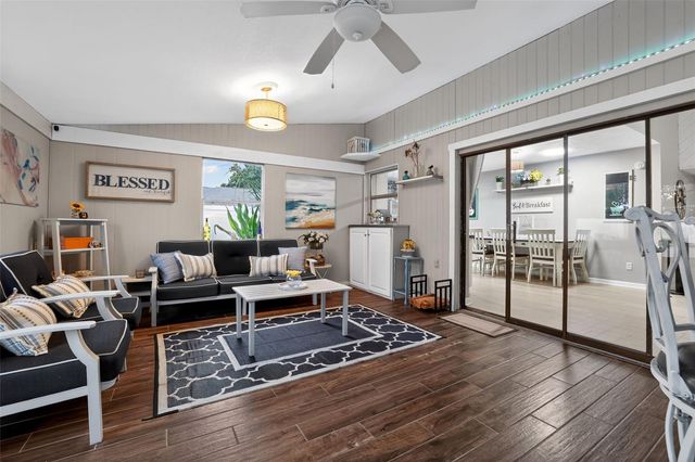 804 PEBBLEWOOD DRIVE, Brandon, FL 33511