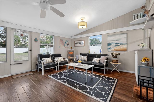 804 PEBBLEWOOD DRIVE, Brandon, FL 33511