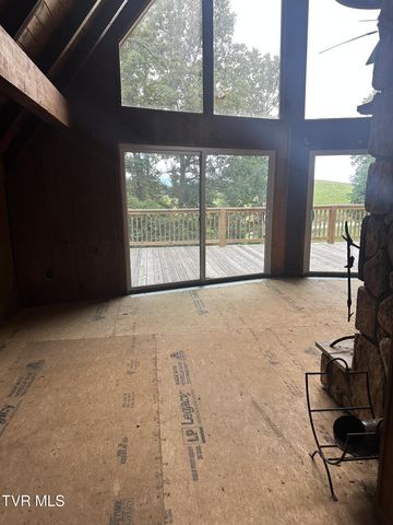 35615 Washington Spring Road, Glade Spring, VA 24340