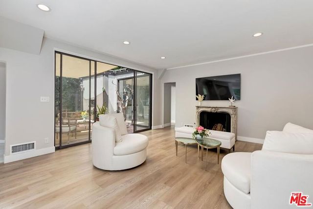 4521 W 6th Street, Los Angeles, CA 90020