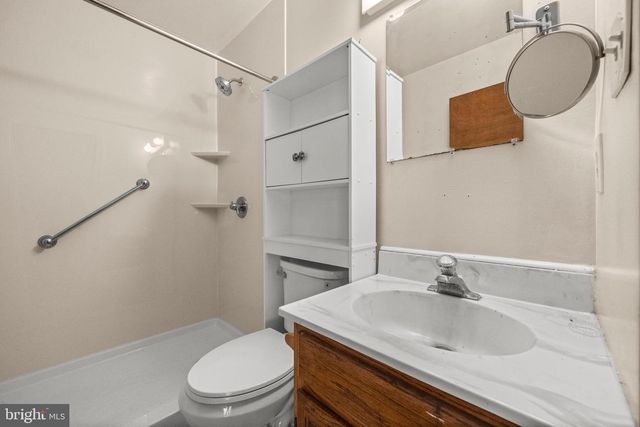 6727 BULL MOOSE CT, Marshall, VA 20115