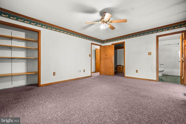 6727 BULL MOOSE CT, Marshall, VA 20115