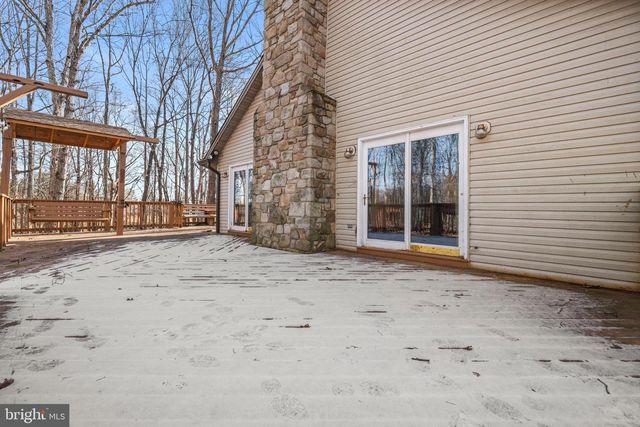 6727 BULL MOOSE CT, Marshall, VA 20115