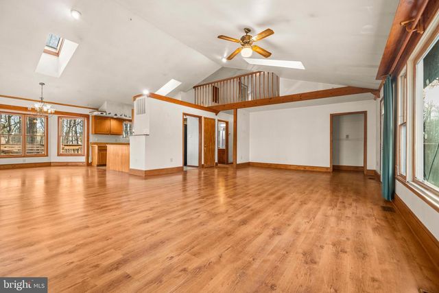 6727 BULL MOOSE CT, Marshall, VA 20115