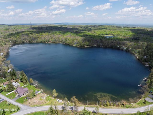 31 Church Road, Rensselaerville, NY 12147