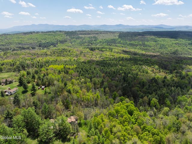 31 Church Road, Rensselaerville, NY 12147