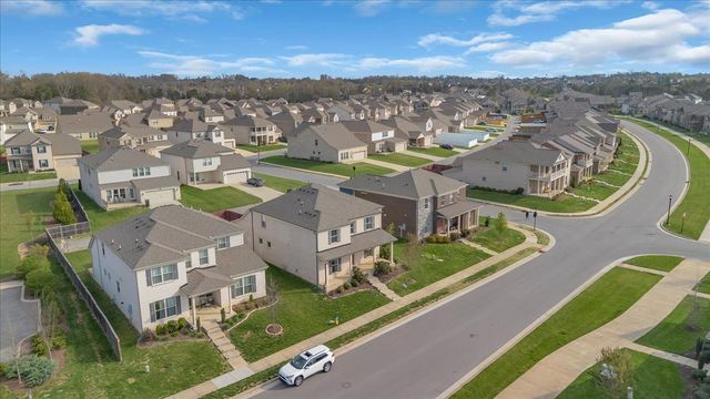 1121 Carlisle Pl, Mount Juliet, TN 37122