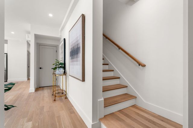54 Adams 3, Somerville, MA 02145