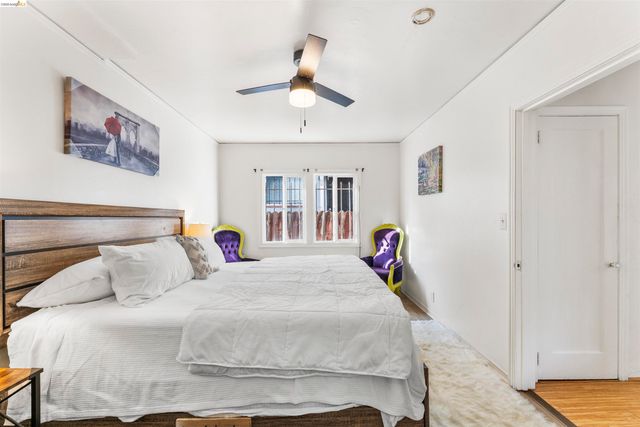 6504 Bancroft Ave, Oakland, CA 94605