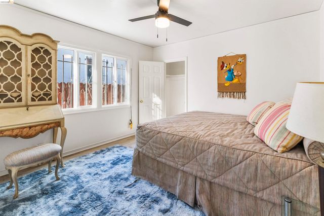 6504 Bancroft Ave, Oakland, CA 94605