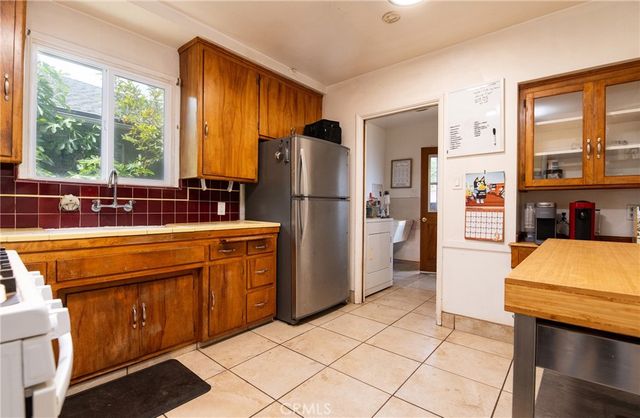 2204 W Victoria, Montebello, CA 90640