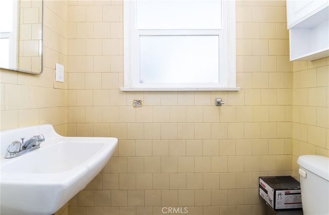 2204 W Victoria, Montebello, CA 90640