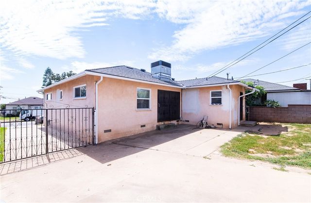 2204 W Victoria, Montebello, CA 90640