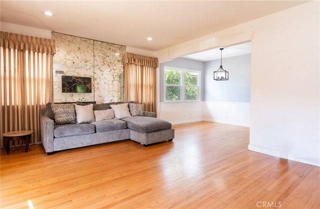 2204 W Victoria, Montebello, CA 90640