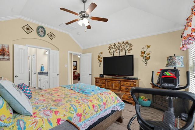 12203 Mustang Avenue, Willis, TX 77378